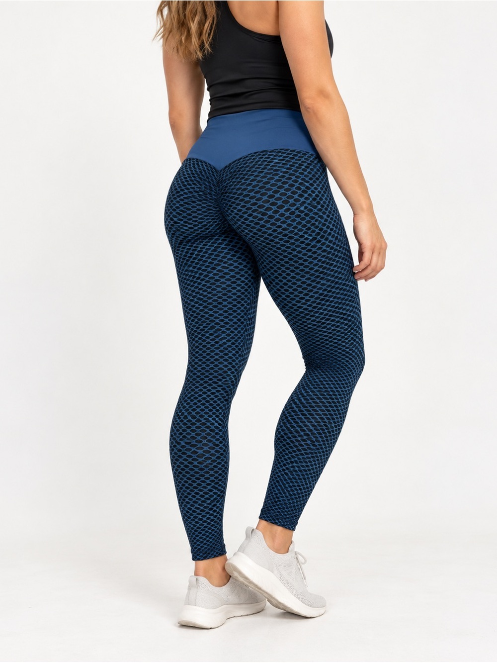 NWOT Blue Honeycomb Scrunch Butt Leggings S